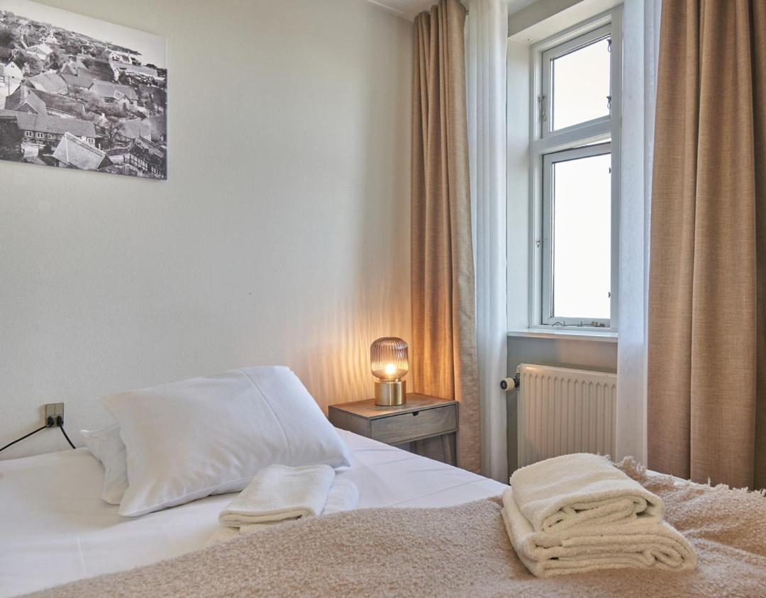 Hotel Klippen Gudhjem Exteriör bild