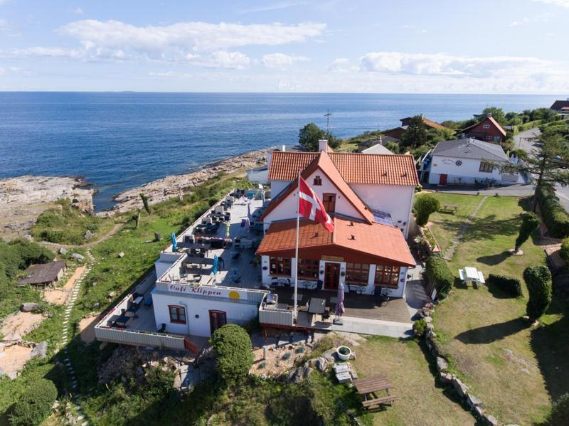 Hotel Klippen Gudhjem Exteriör bild
