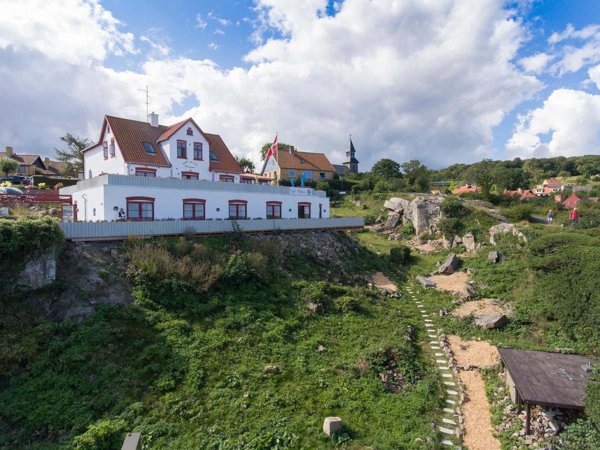 Hotel Klippen Gudhjem Exteriör bild